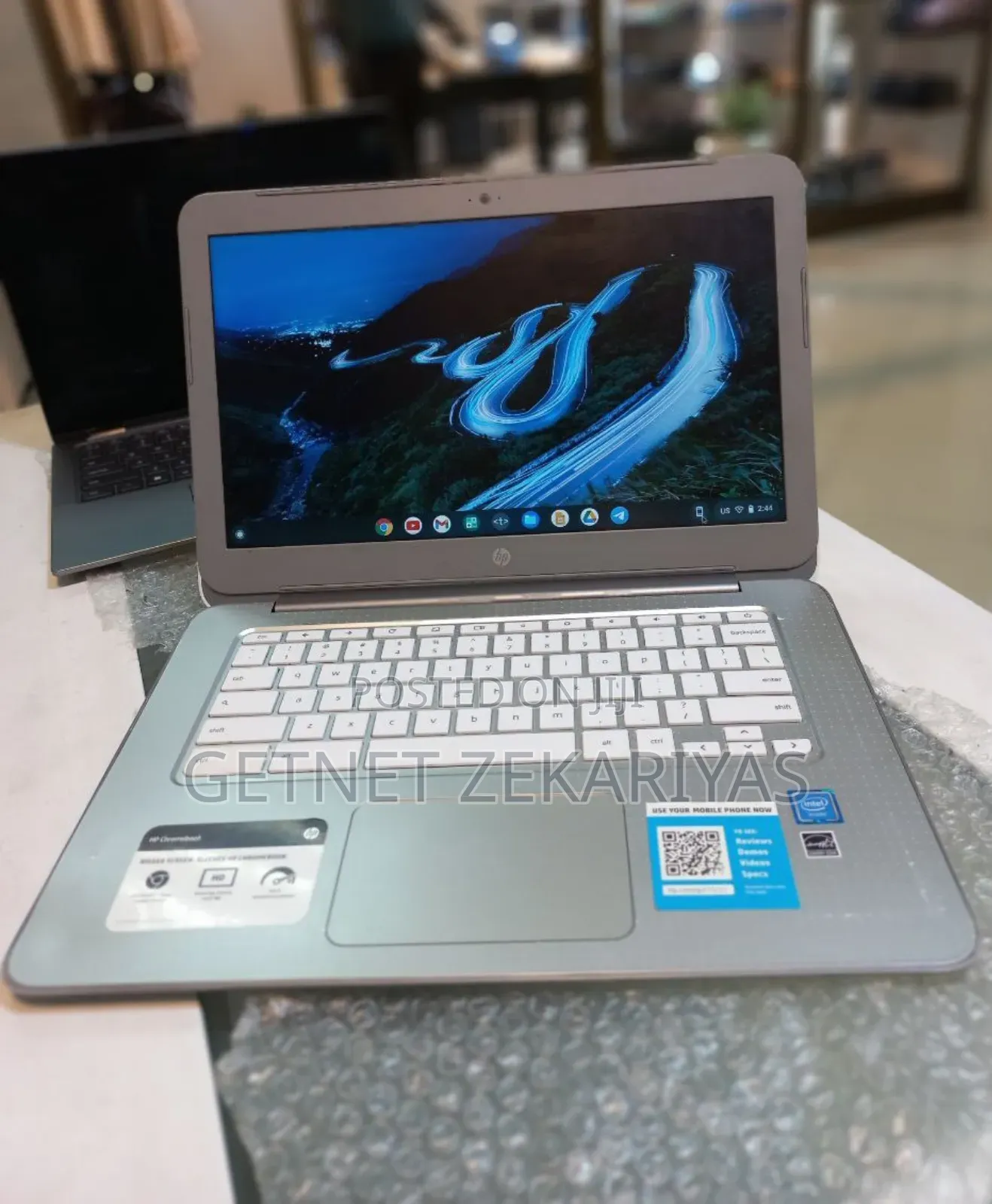 New Laptop HP Chromebook 2GB Intel Celeron SSD 16 GB