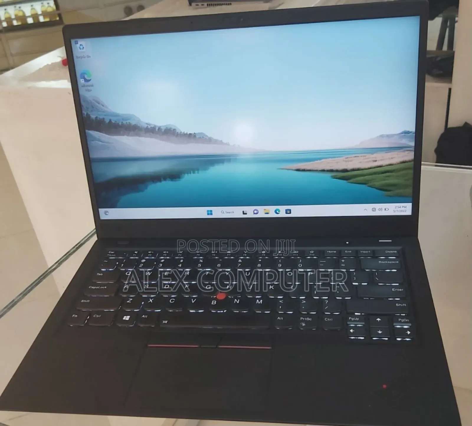 New Laptop Lenovo ThinkPad X1 Carbon 16GB Intel Core I7 SSD 512GB