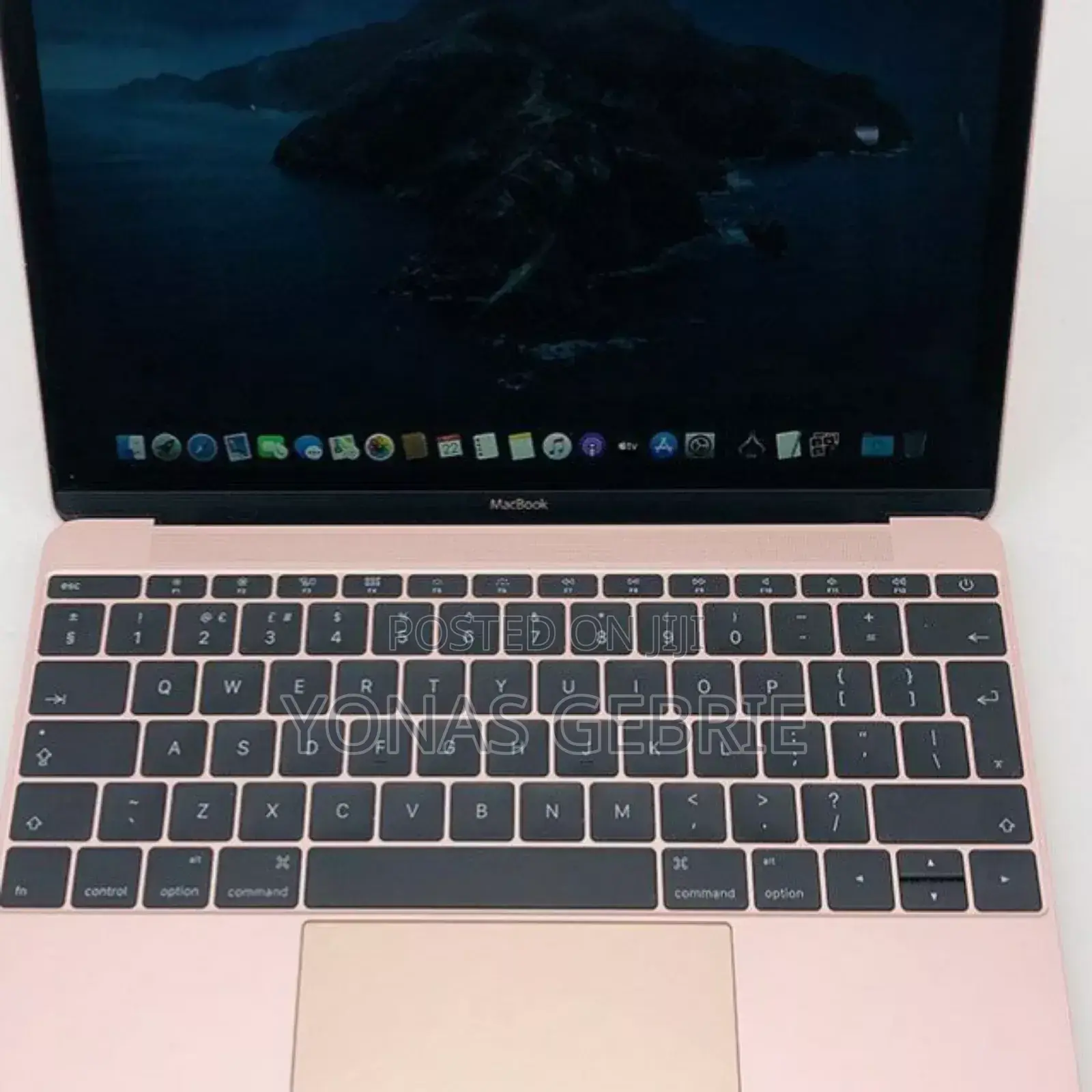 New Laptop Apple MacBook 8GB Apple M3 SSD 256GB