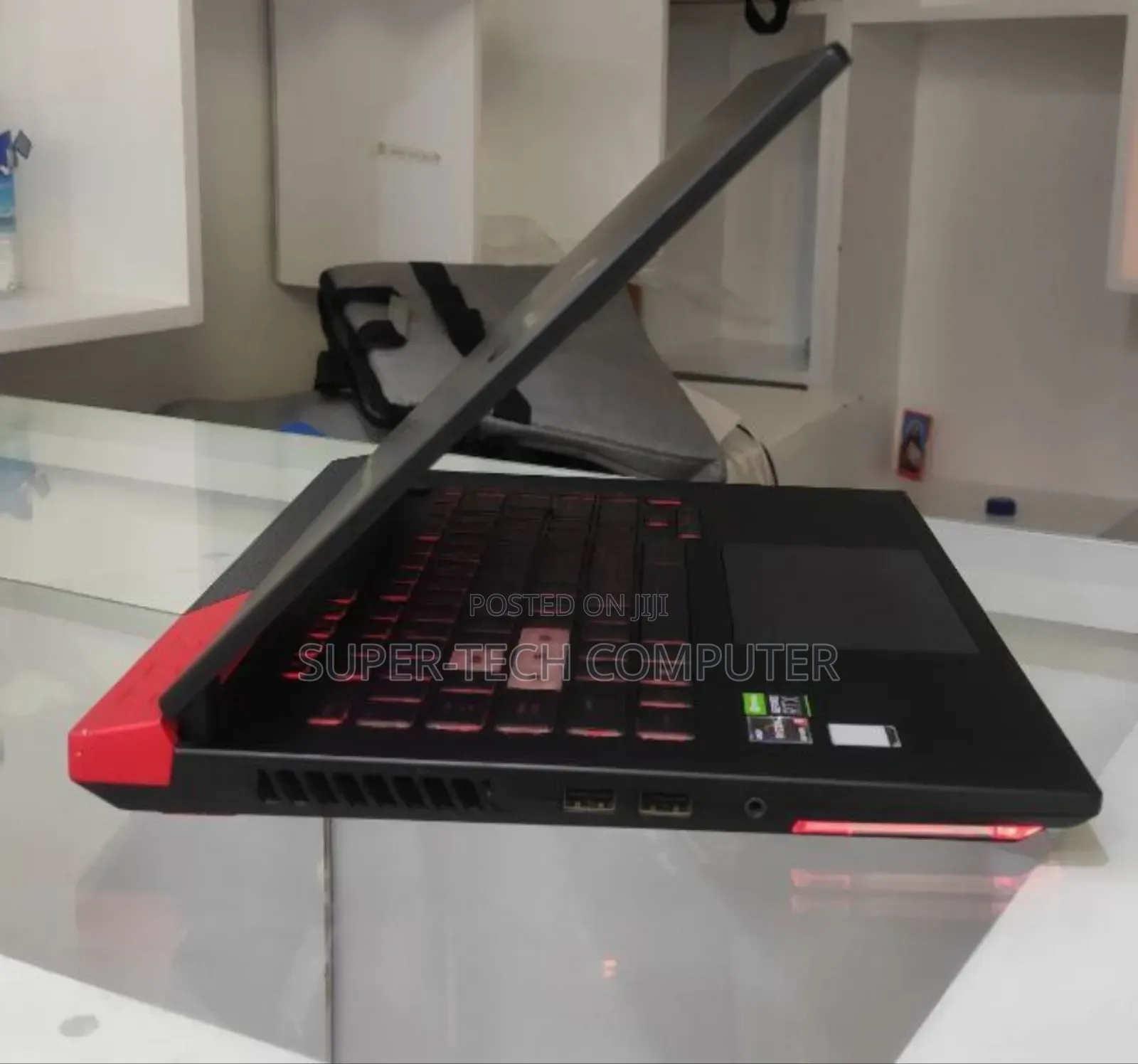 New Laptop Asus ROG Strix G15 16GB AMD Ryzen 9 SSD 512GB