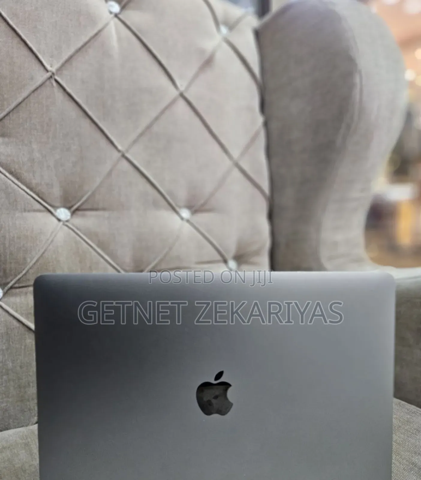 New Laptop Apple MacBook Pro 2019 8GB Intel Core I5 SSD 256GB