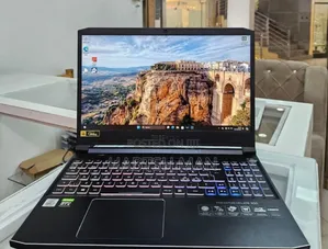 New Laptop Acer Predator Helios 300 16GB Intel Core I7 SSD 512GB