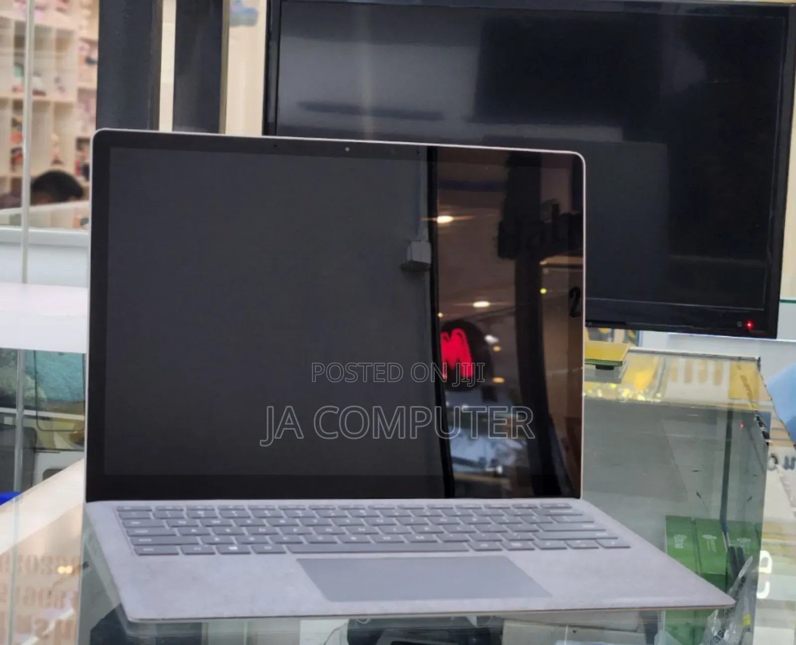 New Laptop Microsoft Surface Laptop 3 8GB Intel Core I5 SSD 256GB