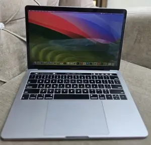 New Laptop Apple MacBook Pro 2019 8GB Intel Core I5 SSD 256GB