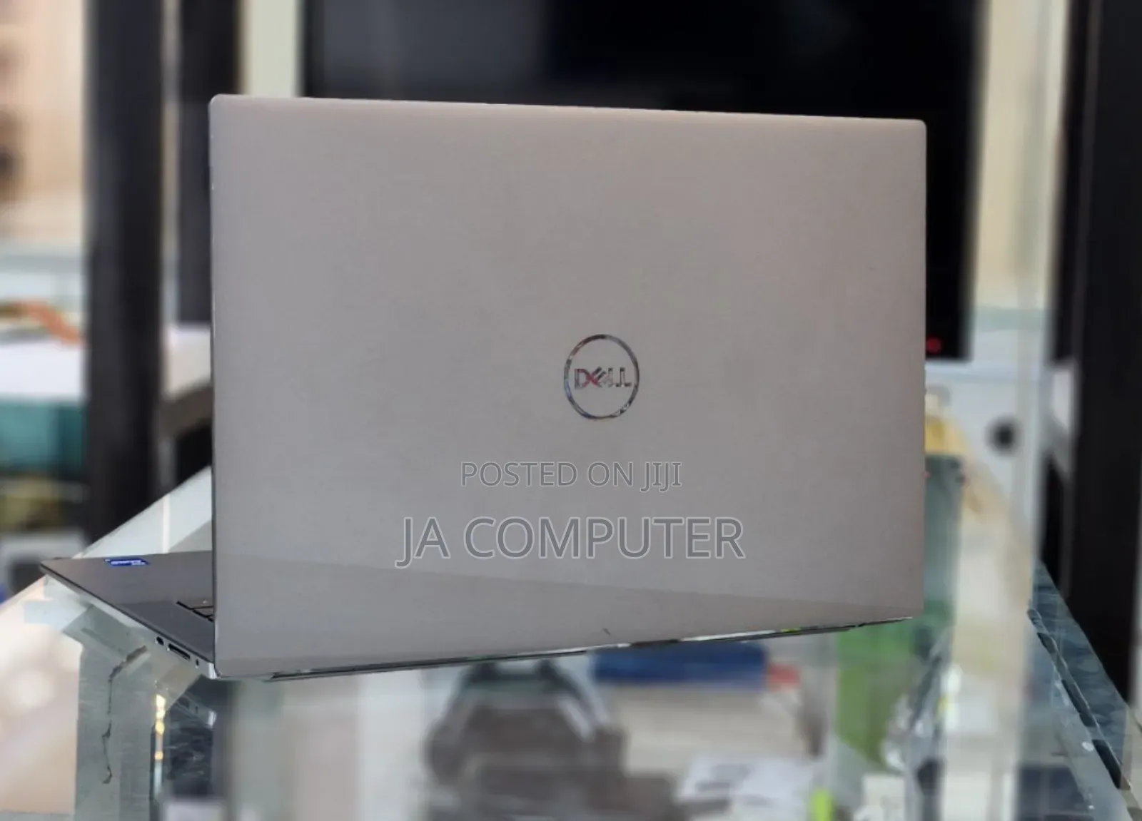 New Laptop Dell Precision 5570 16GB Intel Core I7 SSD 512GB