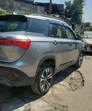 Chevrolet Captiva 2022 Gray