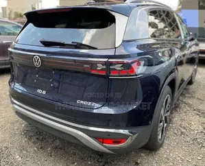 New Volkswagen ID.6 2024 Blue