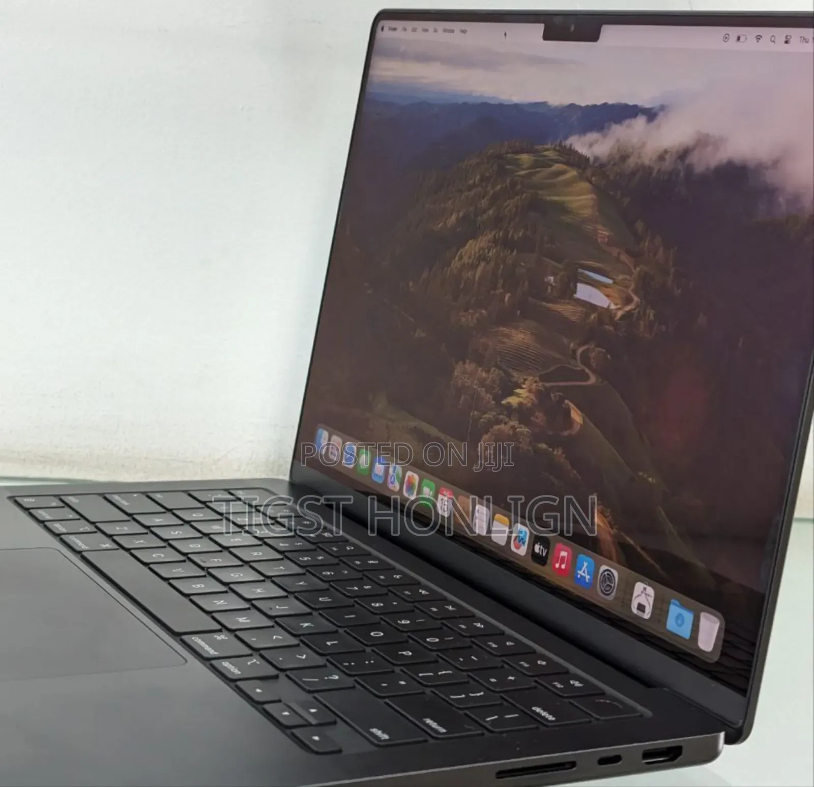 New Laptop Apple MacBook 18GB Apple M3 SSD 512GB