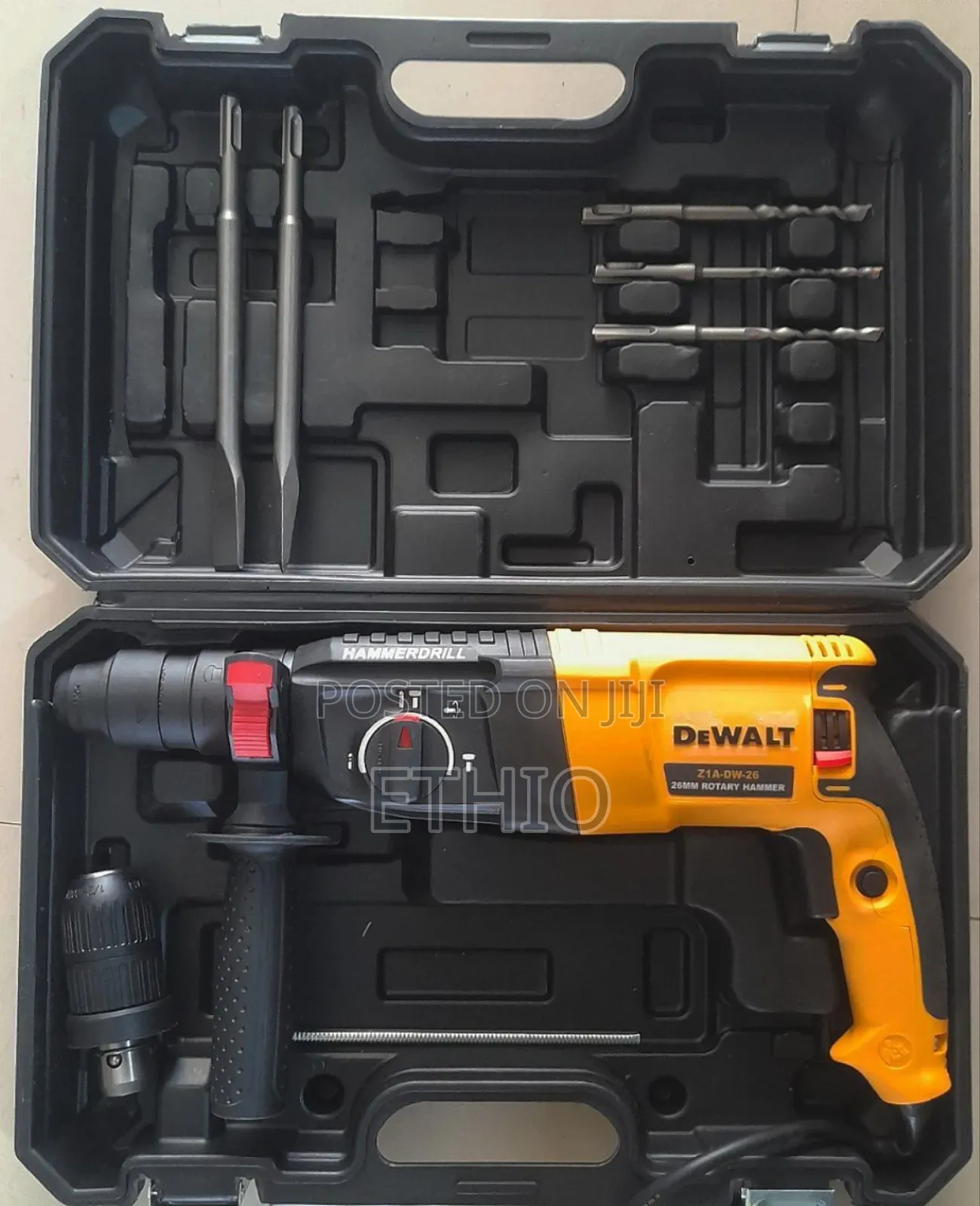 DEWALT Hammerdrill