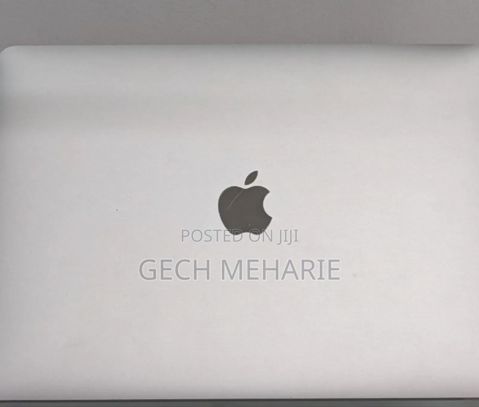 New Laptop Apple MacBook Pro 2017 8GB Intel Core i5 SSD 256GB