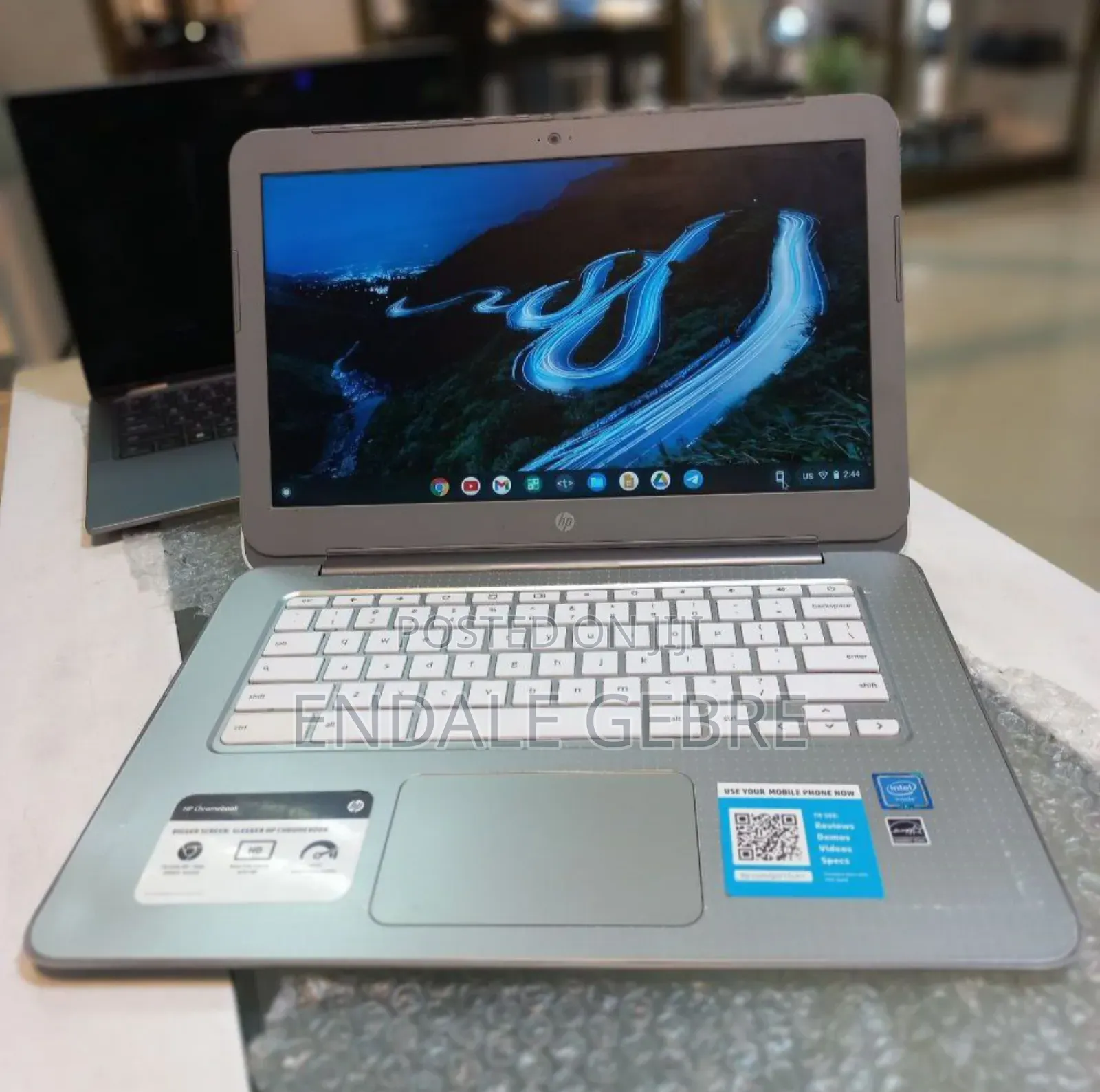 New Laptop HP Chromebook 2GB Intel Celeron SSD 16 GB