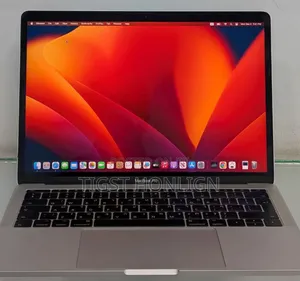Photo - New Laptop Apple MacBook 2017 8GB Intel Core I5 SSD 256GB