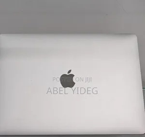 New Laptop Apple MacBook Pro 2017 8GB Intel Core I5 SSD 256GB