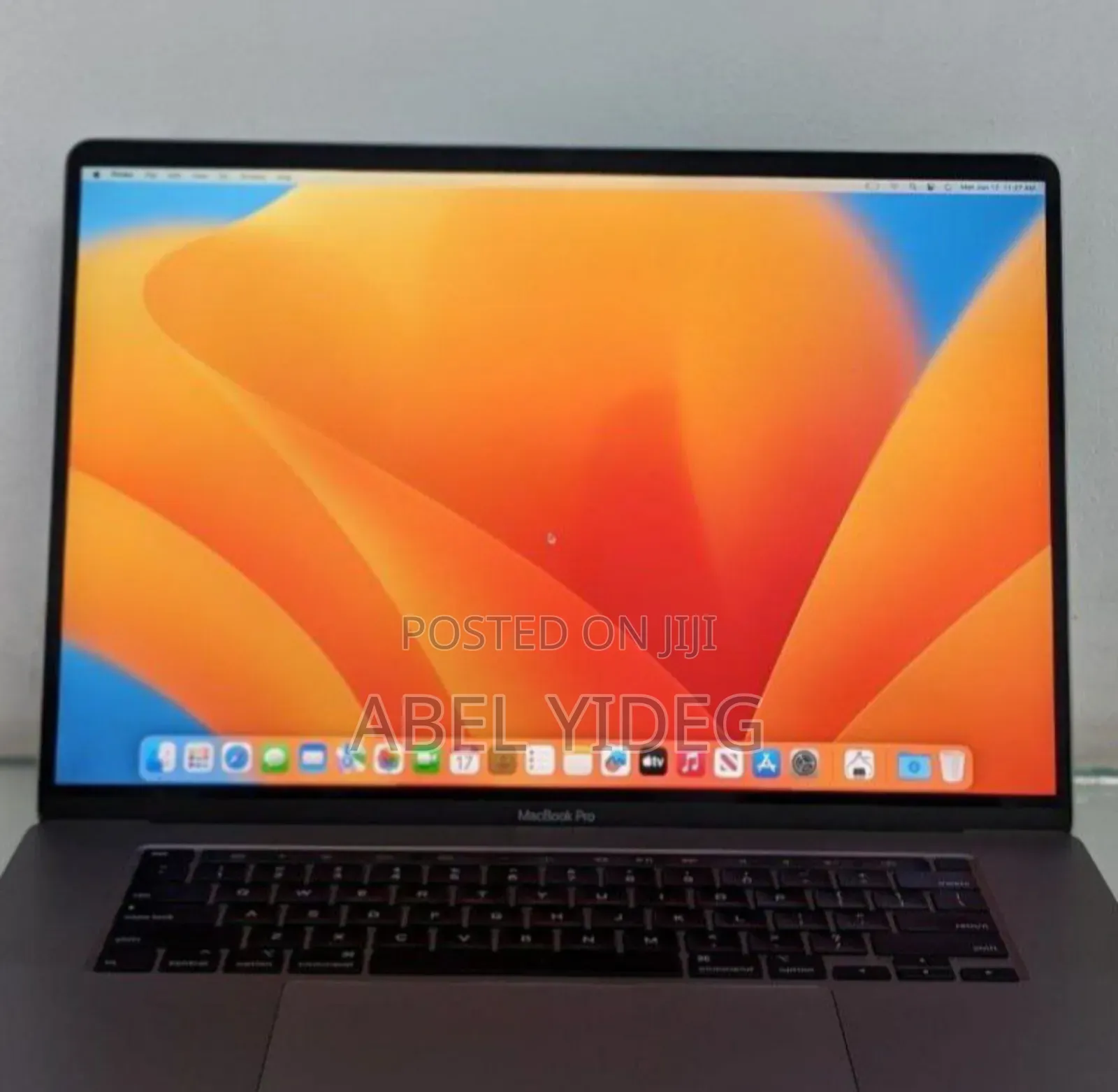 New Laptop Apple MacBook Pro 2019 16GB Intel Core I7 SSD 512GB