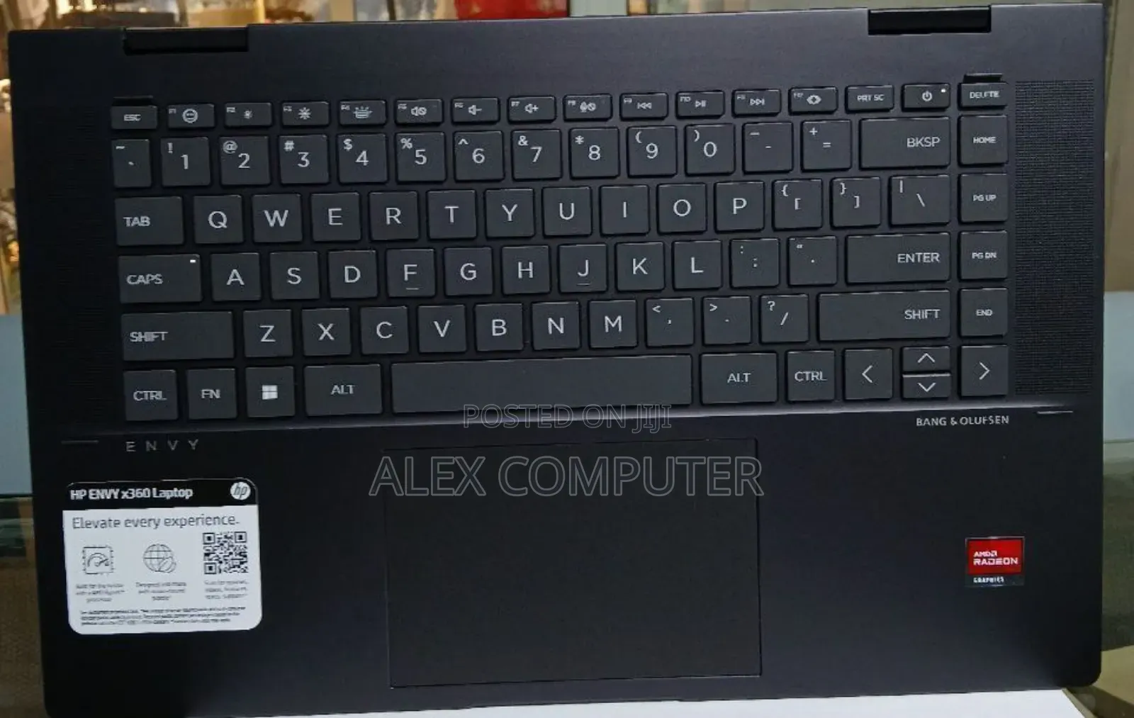 New Laptop HP Envy X360 8GB AMD Ryzen 5 SSD 512GB