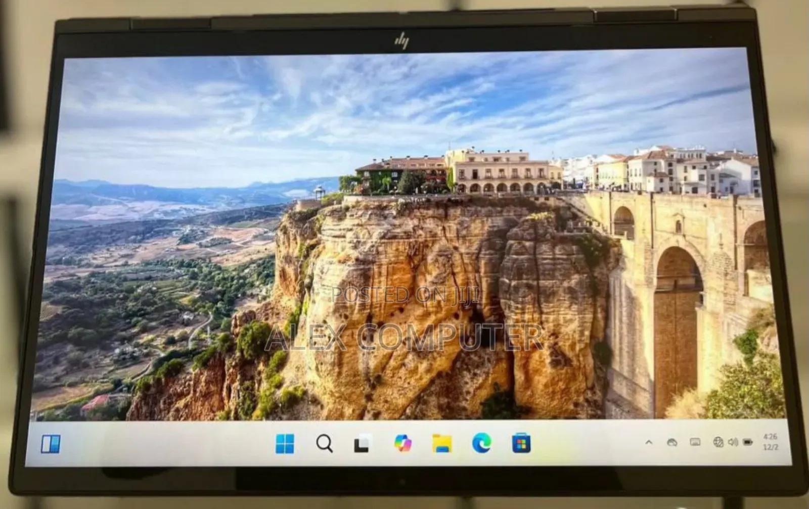 New Laptop HP Envy X360 8GB AMD Ryzen 7 SSD 512GB