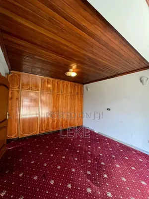 5bdrm House in Bole for rent