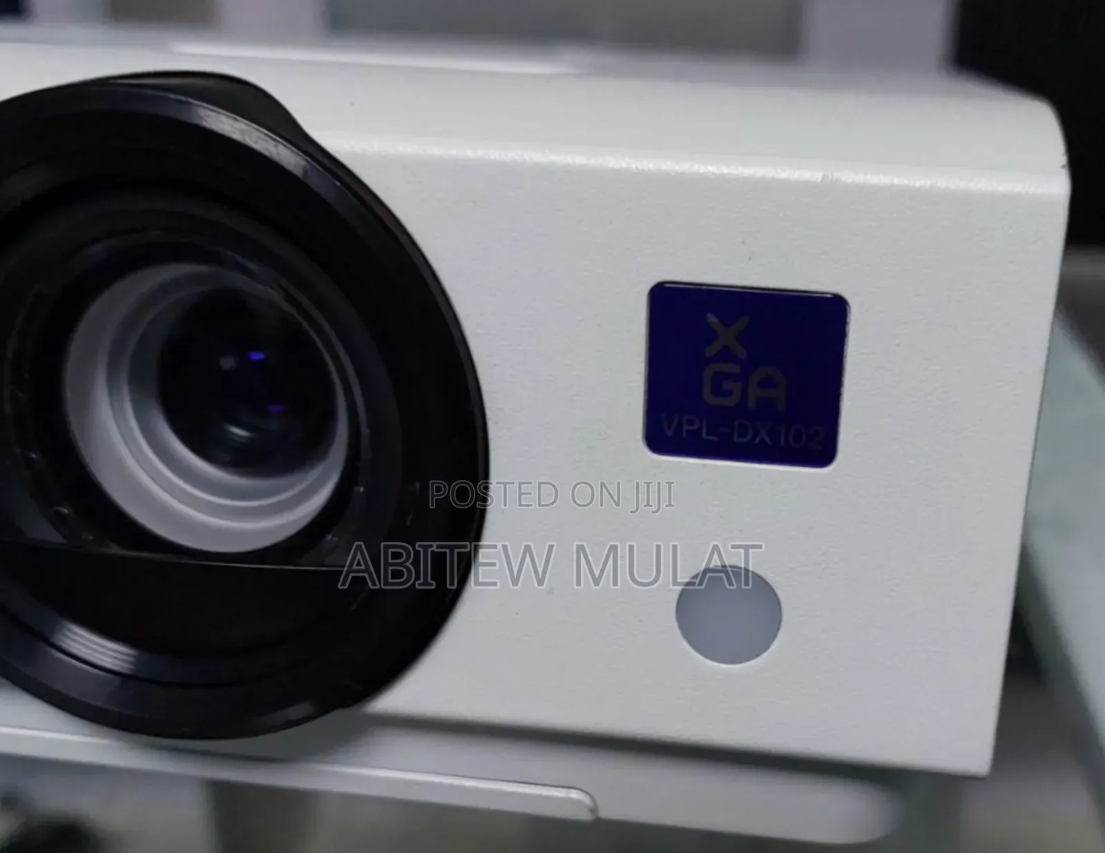 High Quality Sony Dx 102 Projector Brand New