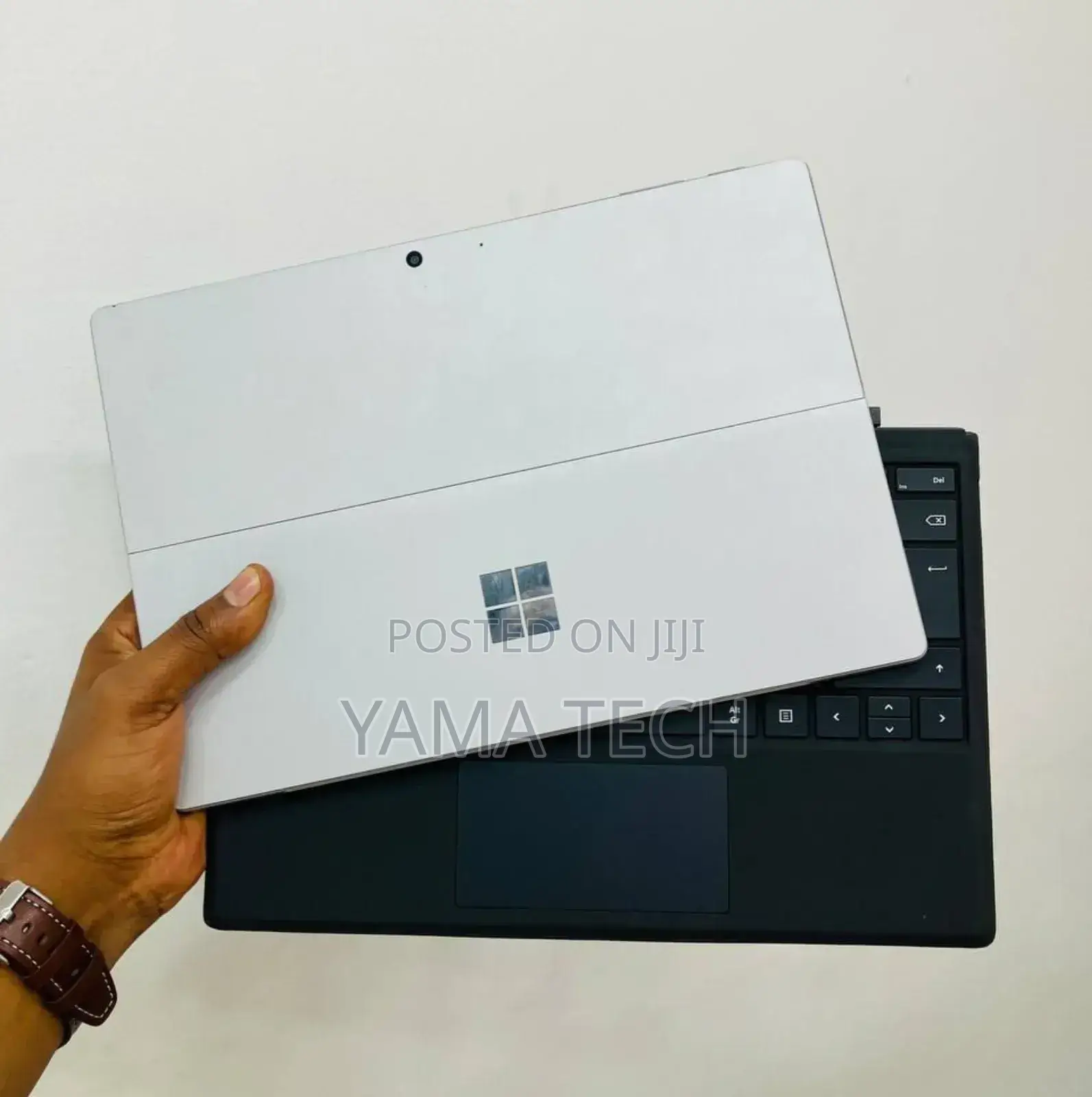 New Laptop Microsoft Surface Pro 7 8GB Intel Core I5 SSD 256GB