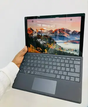 New Laptop Microsoft Surface Pro 7 8GB Intel Core I5 SSD 256GB