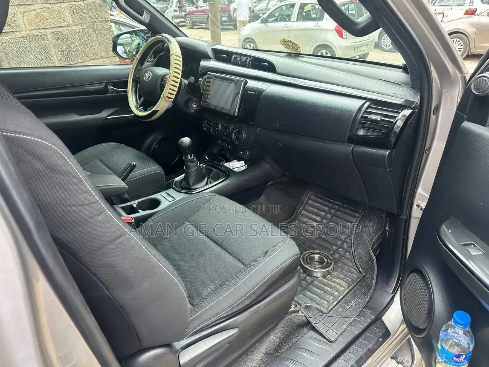 Toyota Hilux 2020 Silver