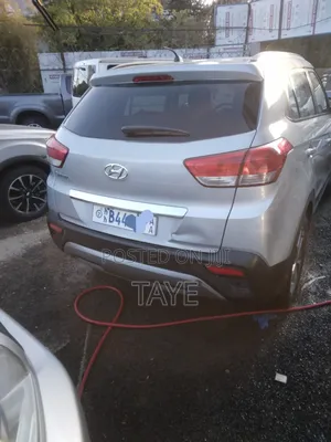 Hyundai Creta 2019 Silver