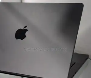 New Apple MacBook Pro 2023 M3 Max 16-Inch 18GB Apple M3 SSD 512GB