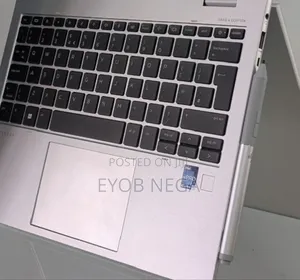 Photo - New Laptop HP EliteBook 1030 16GB Intel Core I5 SSD 1T