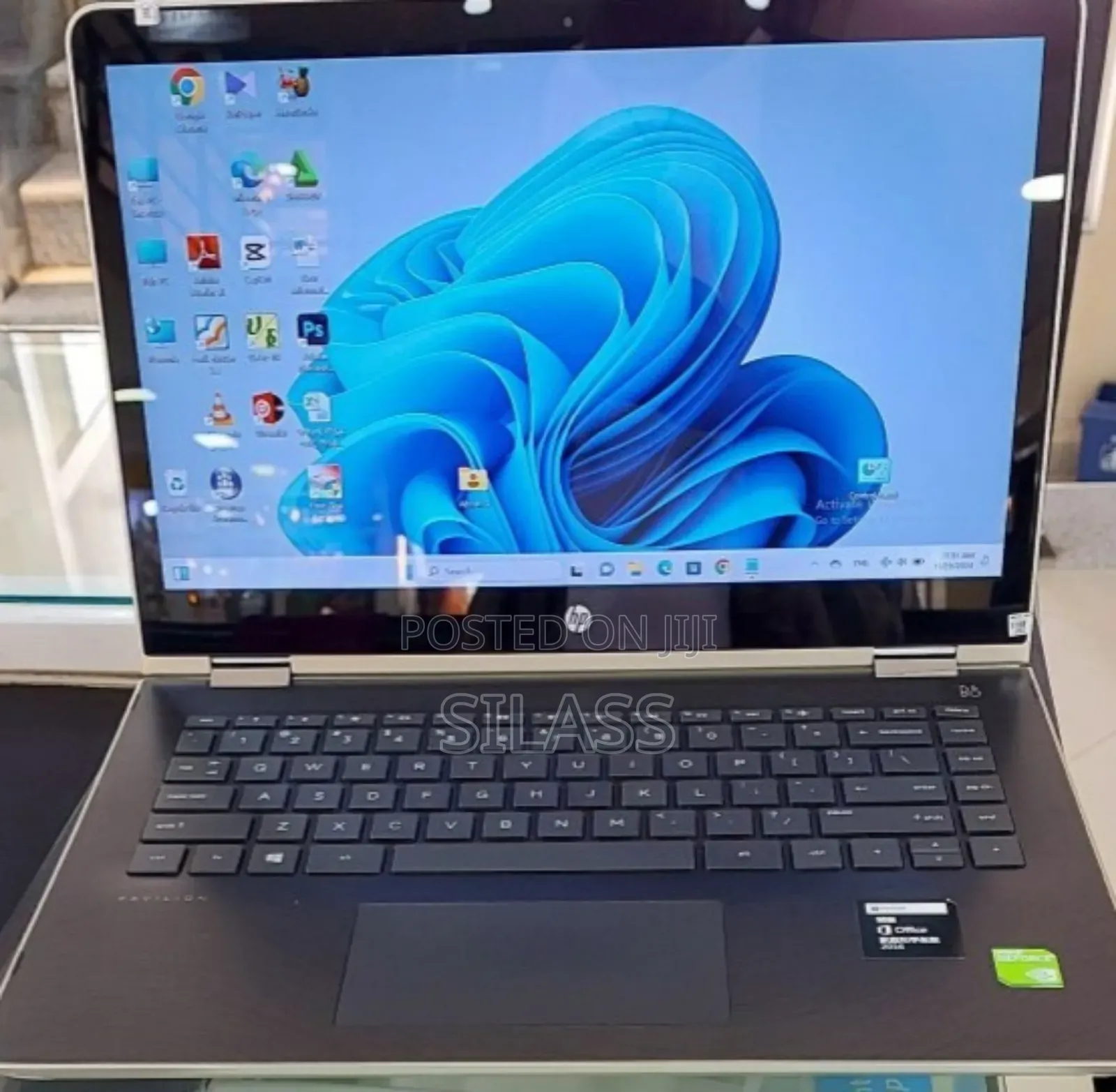 New Laptop HP Pavilion X360 8GB Intel Core I7 SSD 512GB