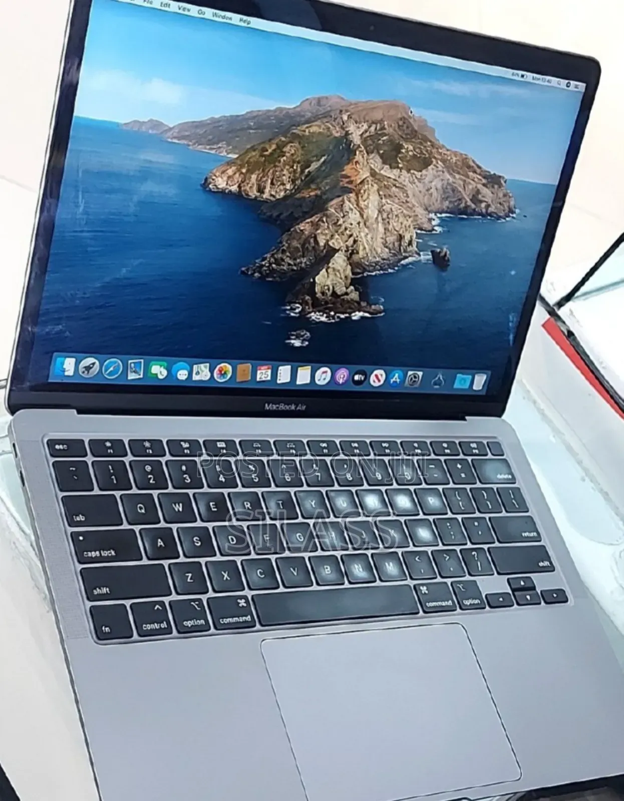 New Laptop Apple MacBook Air 2020 16GB Intel Core I7 SSD 512GB