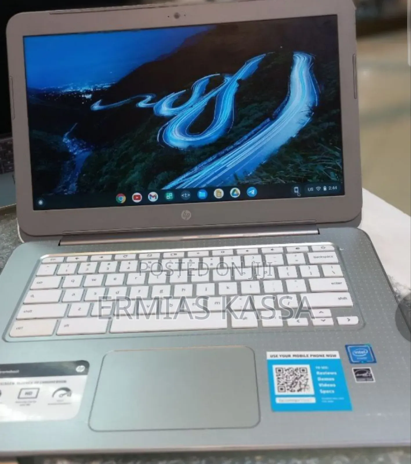 New Laptop HP Chromebook 13 2GB Intel Celeron SSD 16 GB