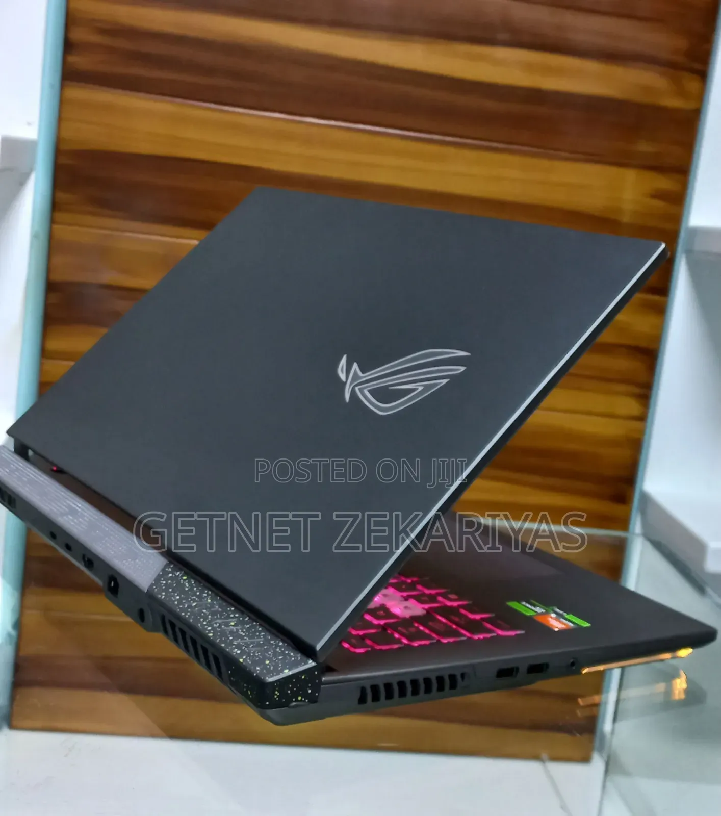 New Laptop Asus ROG Strix G731G 16GB AMD Ryzen 9 SSD 1T