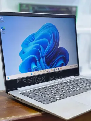 New Laptop Lenovo IdeaPad S12 8GB Intel Core I7 HDD+SSD 1.5T