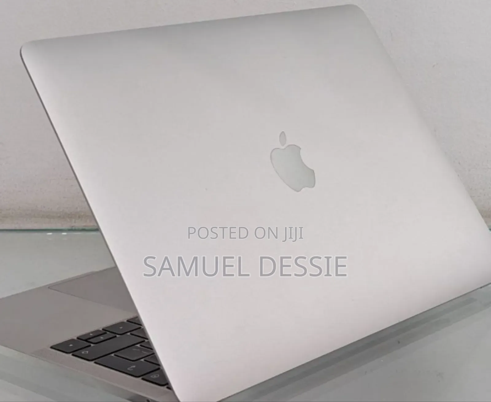 New Laptop Apple MacBook Pro 2017 8GB Intel Core I5 SSD 256GB