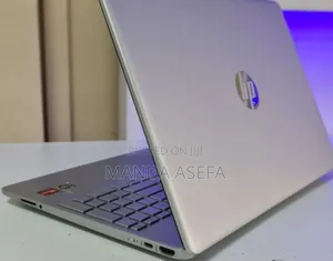 New Laptop HP Stream Notebook 8GB AMD Ryzen 5 SSD 512GB