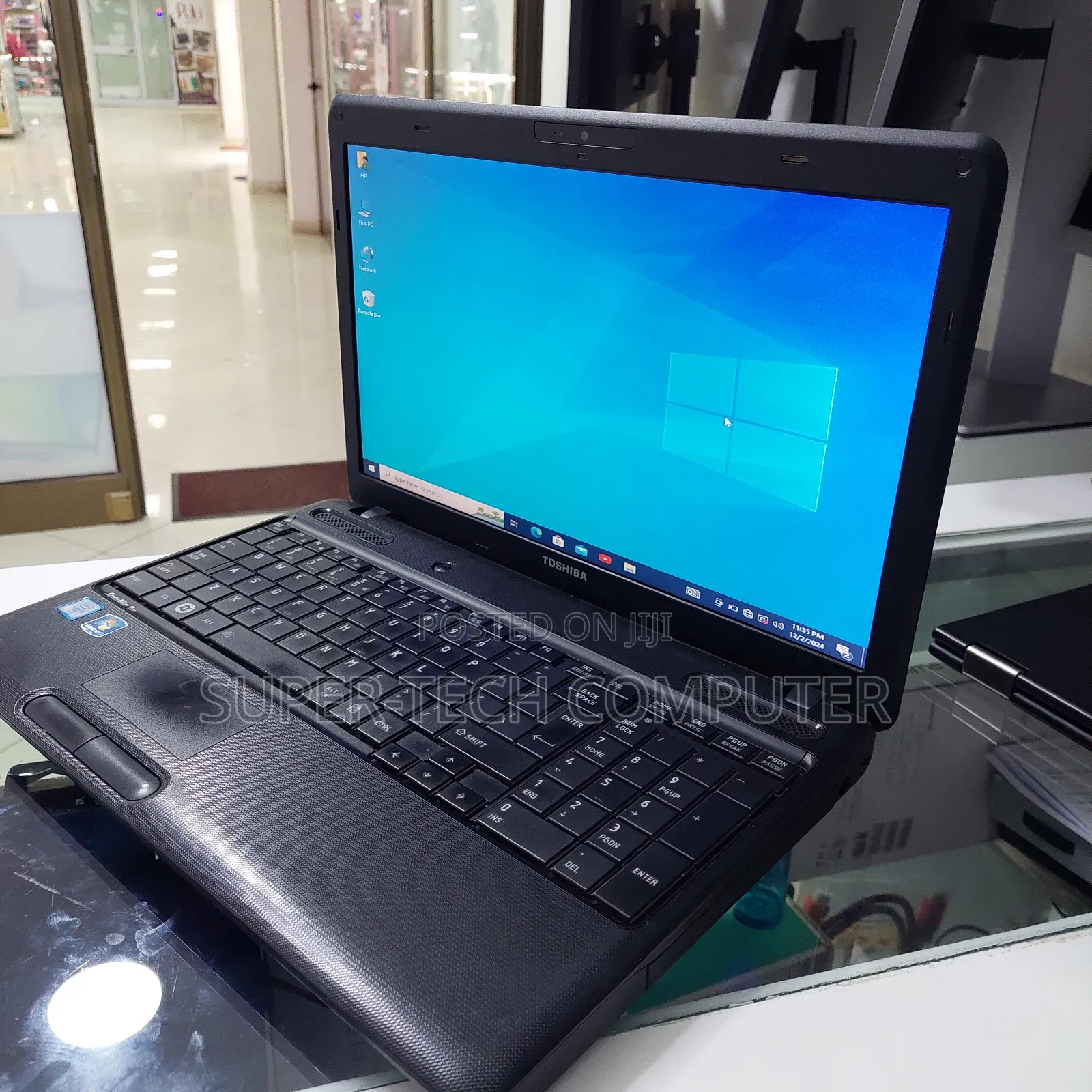 New Laptop Toshiba Satellite C665 4GB Intel Core I5 HDD 500GB