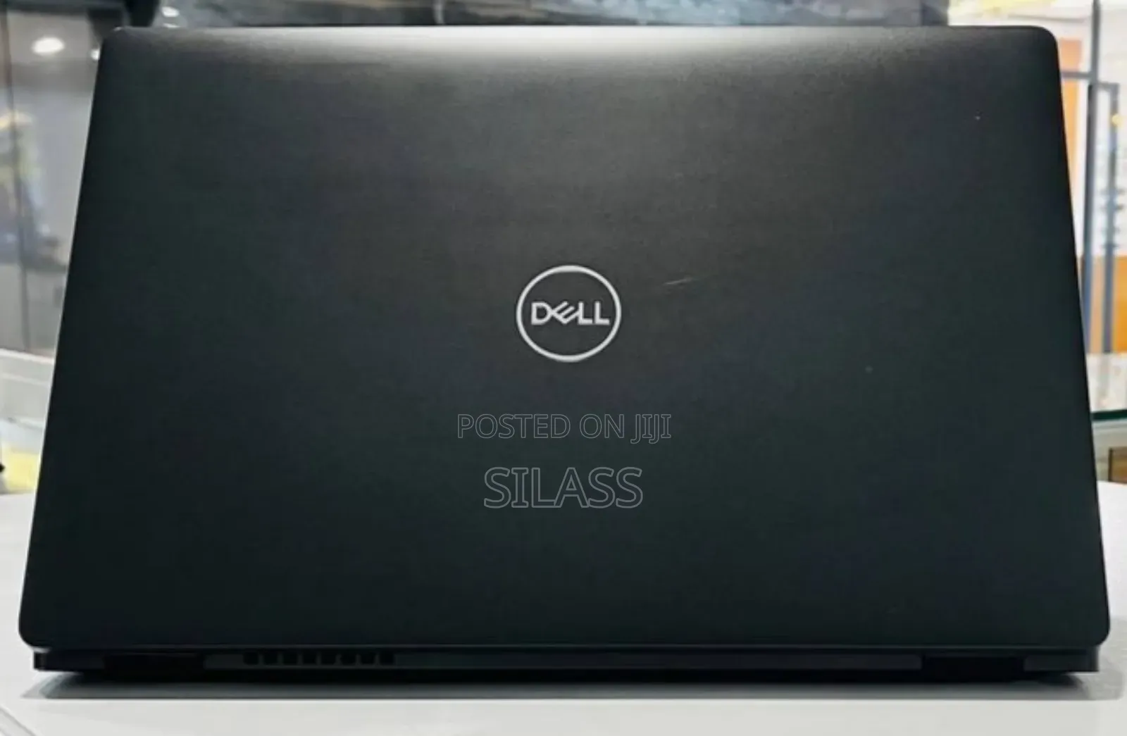 New Laptop Dell Latitude 5300 8GB Intel Core I5 SSD 256GB