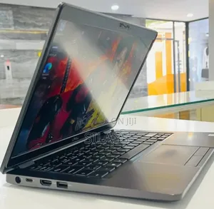 Photo - New Laptop Dell Latitude 5300 8GB Intel Core I5 SSD 256GB