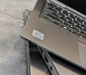 Photo - New Laptop Lenovo Thinkpad X1 Yoga 16GB Intel Core I7 SSD 512GB