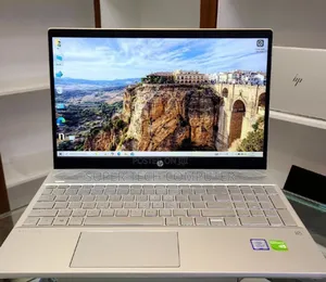 New Laptop HP Pavilion 15 8GB Intel Core I5 HDD+SSD 640GB