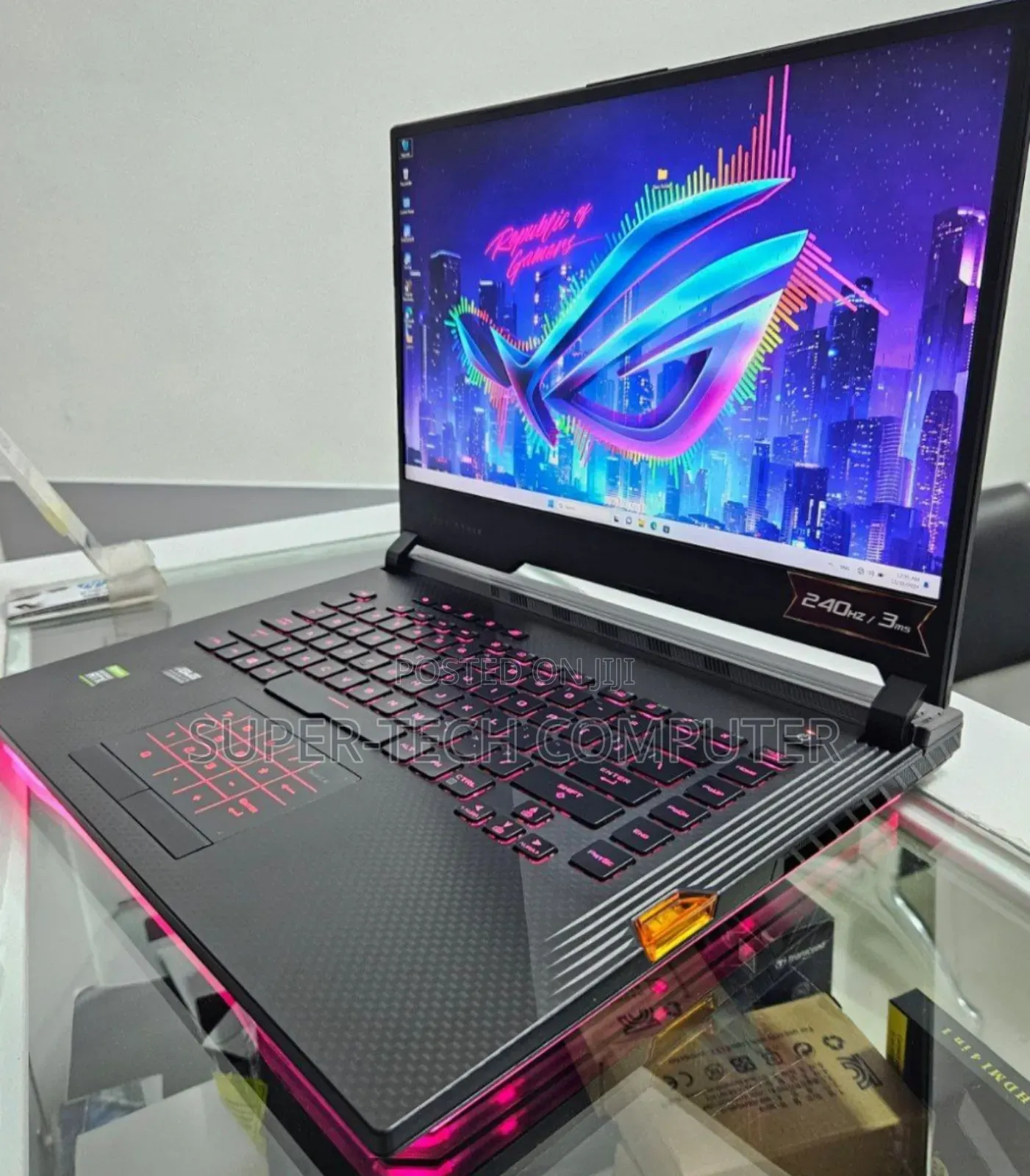 New Laptop Asus ROG Strix SCAR 15 16GB Intel Core I7 SSD 1T