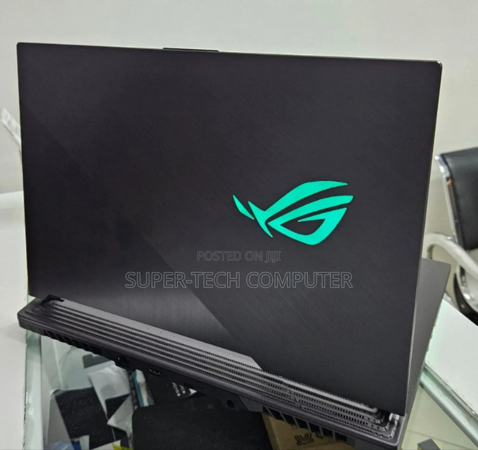 New Laptop Asus ROG Strix SCAR 15 16GB Intel Core I7 SSD 1T