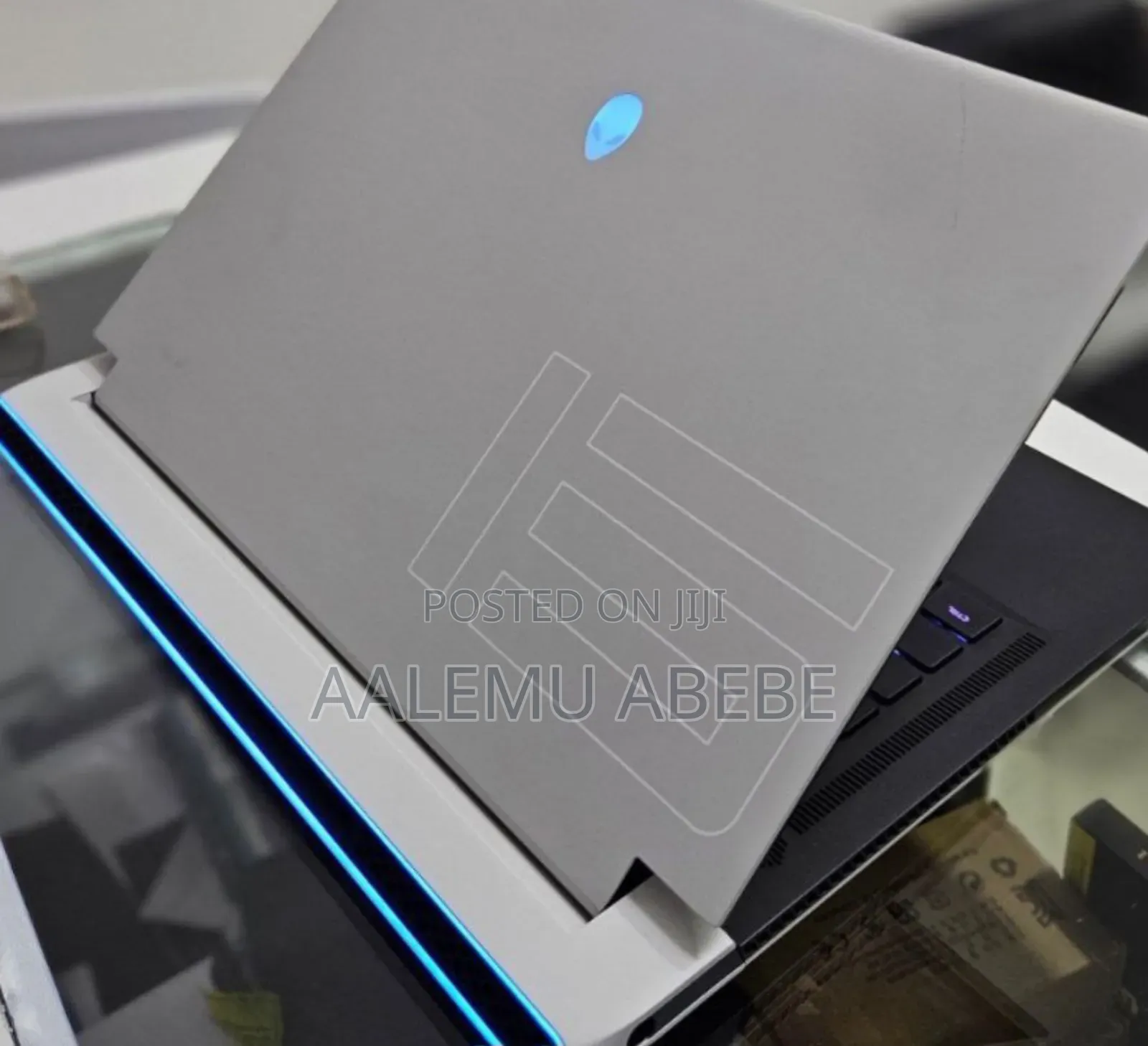 New Laptop Alienware M17x R2 32GB Intel Core I7 SSD 1T