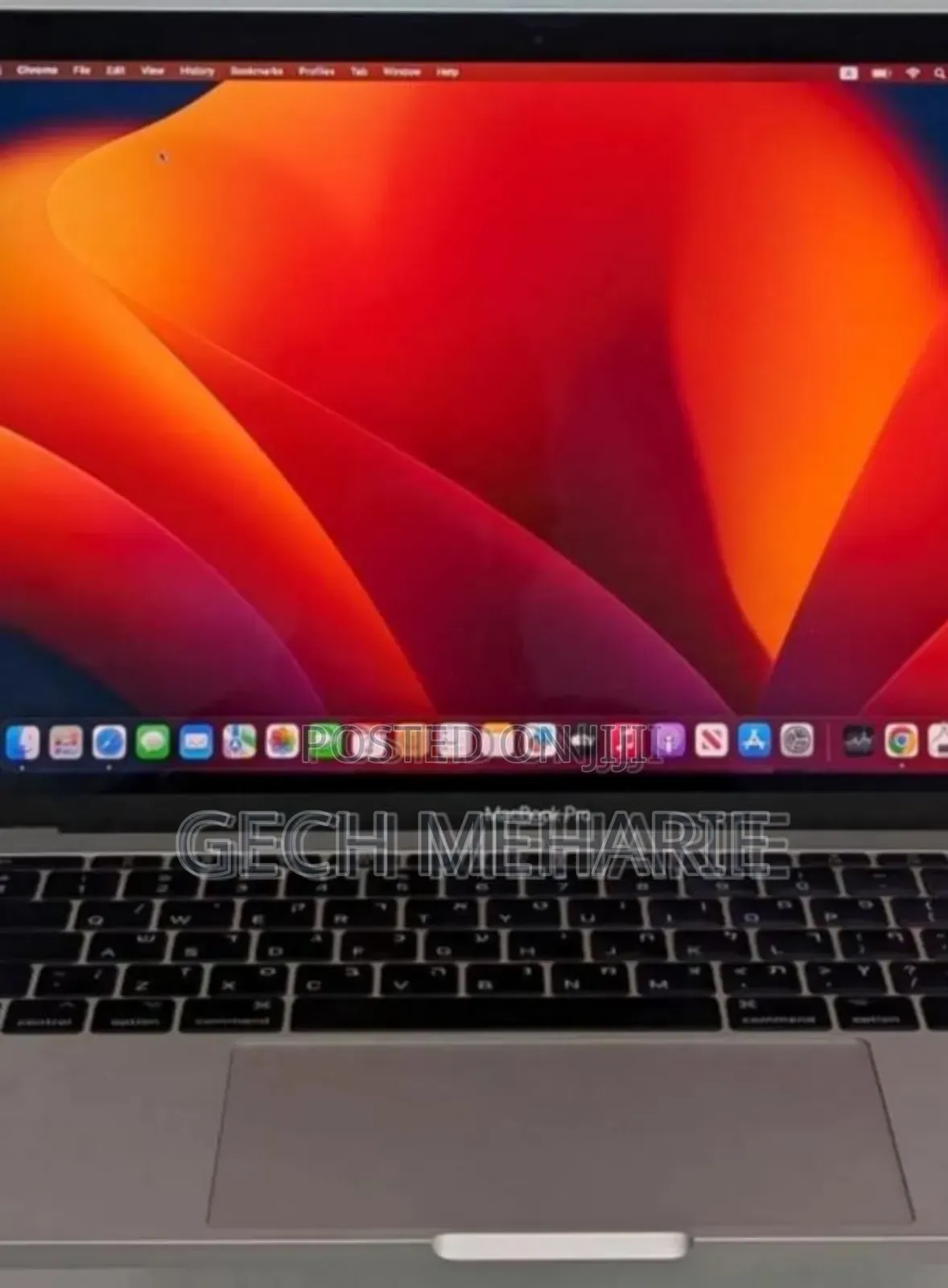 New Laptop Apple MacBook Pro 2017 8GB Intel Core i5 SSD 256GB