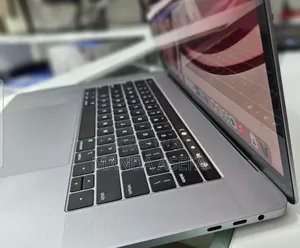 New Laptop Apple MacBook Pro 2019 16GB Intel Core I9 SSD 1T
