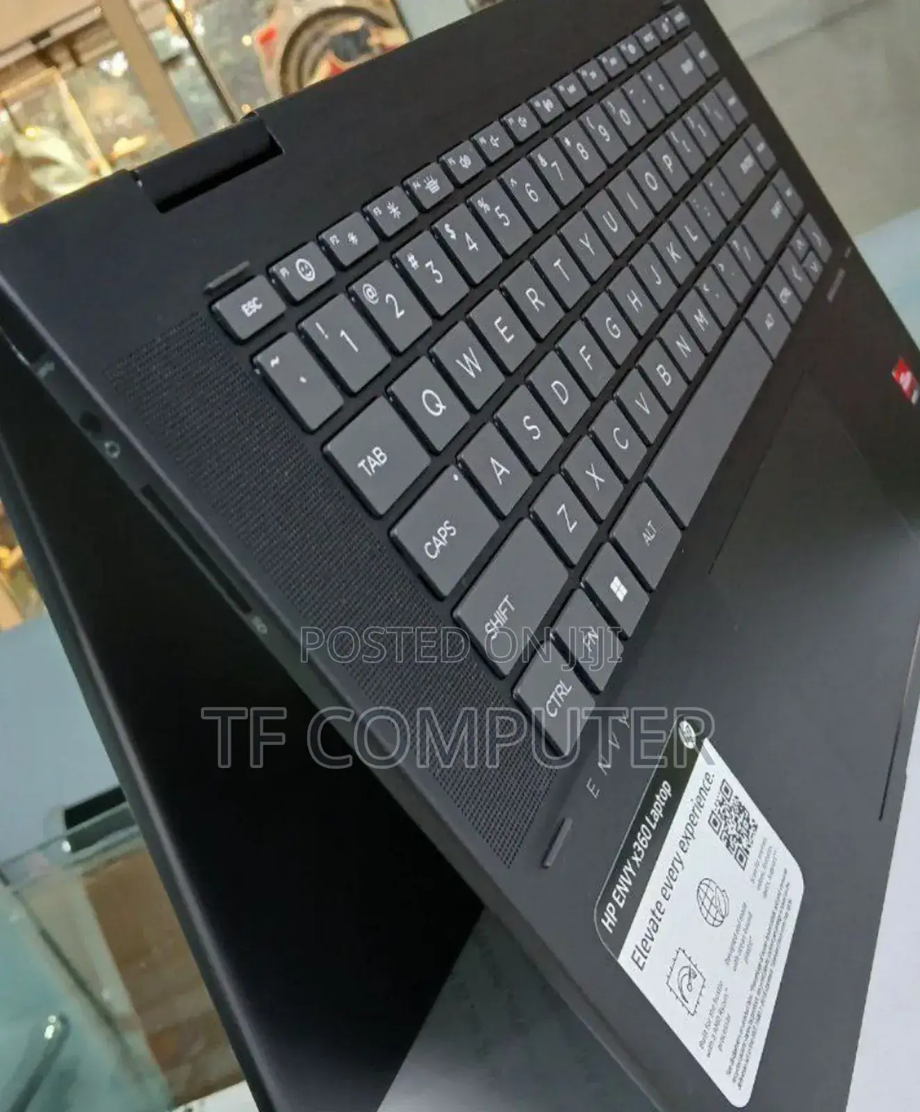 New Laptop HP Envy X360 8GB AMD Ryzen 5 SSD 512GB