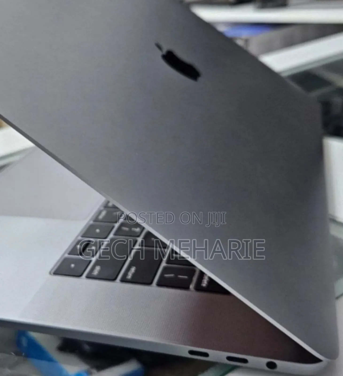 New Laptop Apple MacBook Pro 2019 16GB Intel Core I9 SSD 1T