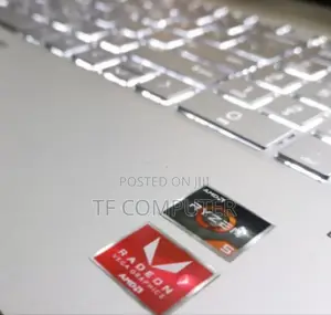 New Laptop HP Pavilion 15 8GB AMD Ryzen 5 SSD 512GB