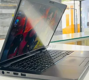 New Laptop Dell Latitude 5300 8GB Intel Core I5 SSD 256GB