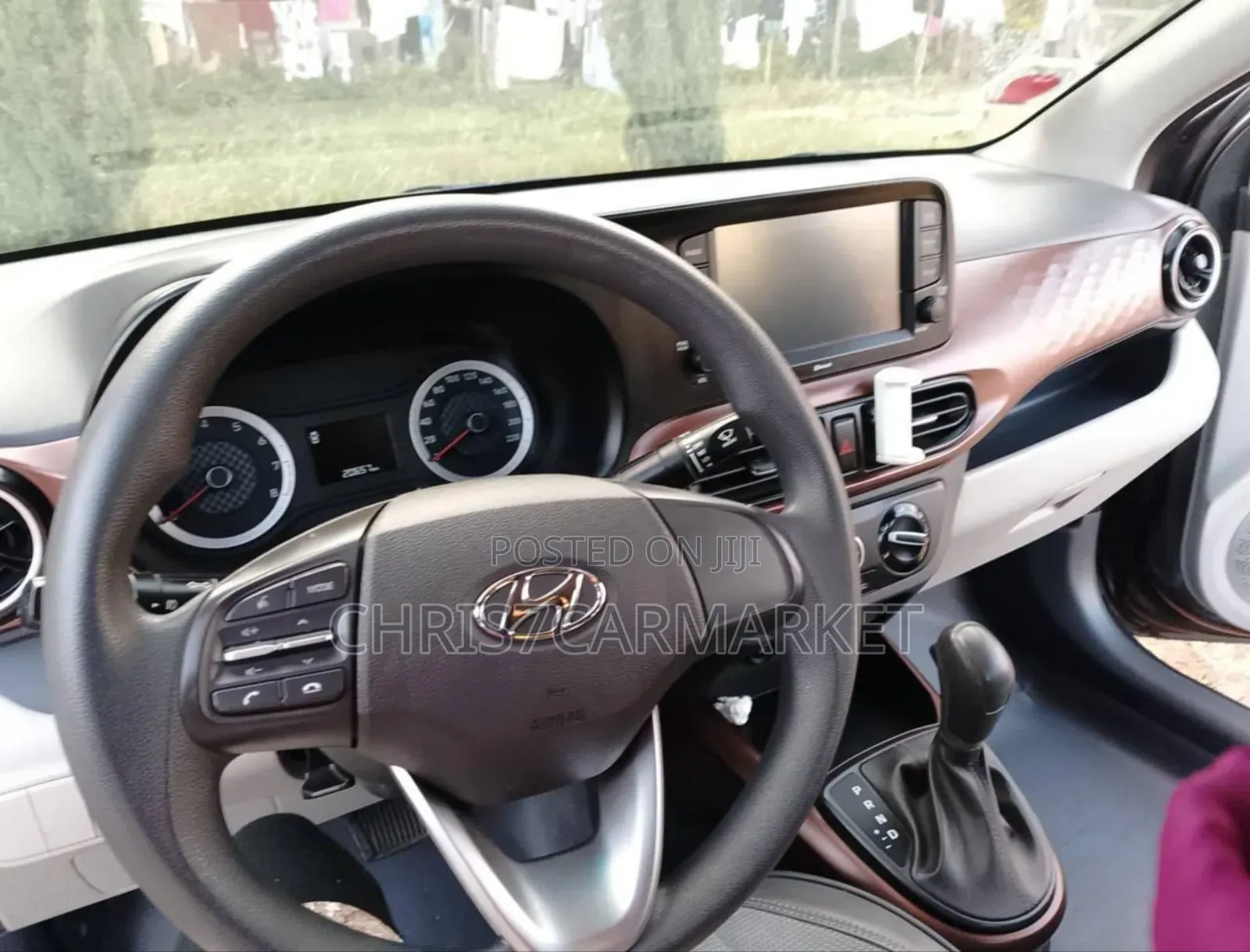 Hyundai I10 2022 Brown